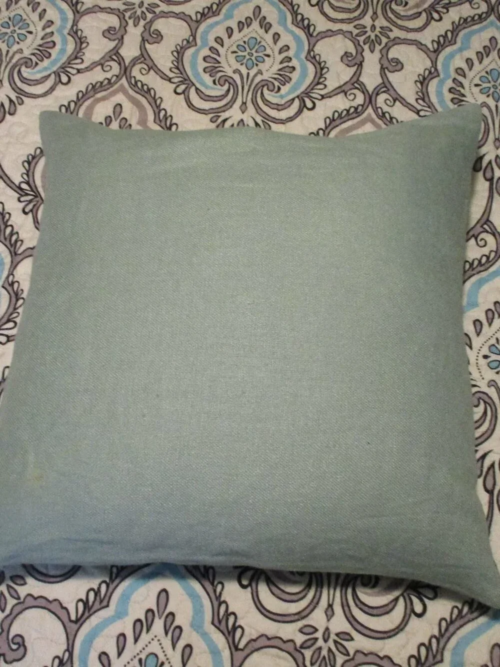 1 Pottery Barn Seafoam Linen Button Front Throw Pillow Cover